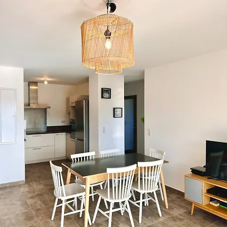 Appartement Spacious 3-room With Large Terrace Toga