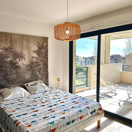 Spacious 3-room With Large Terrace *