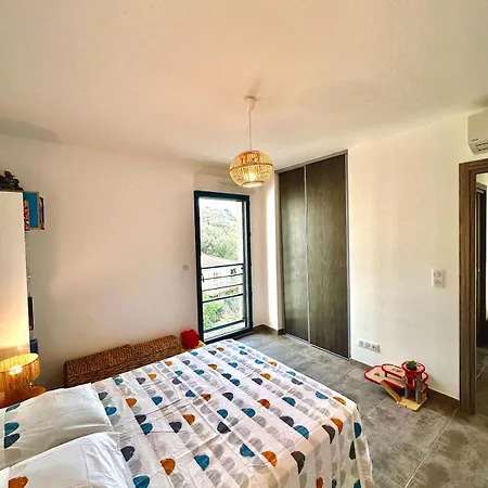 Spacious 3-room With Large Terrace Appartement *